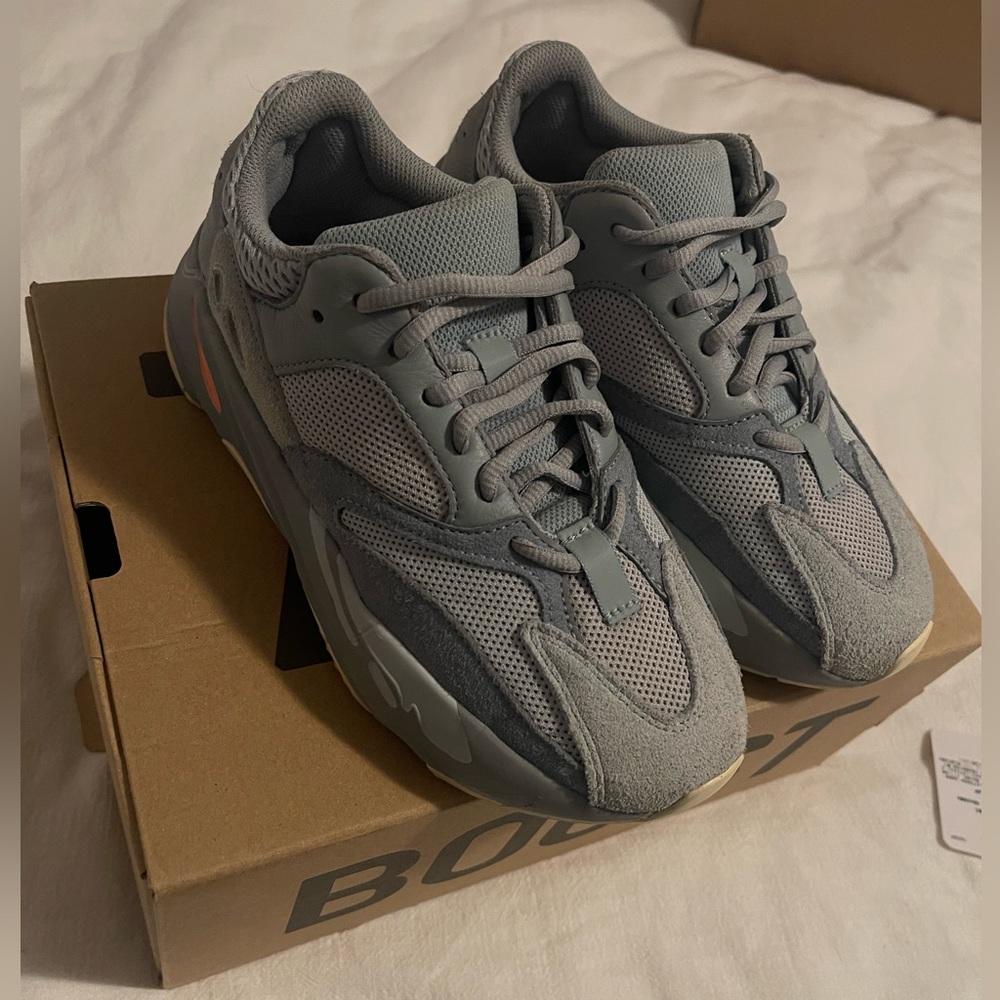 Yeezy 700 Inertia